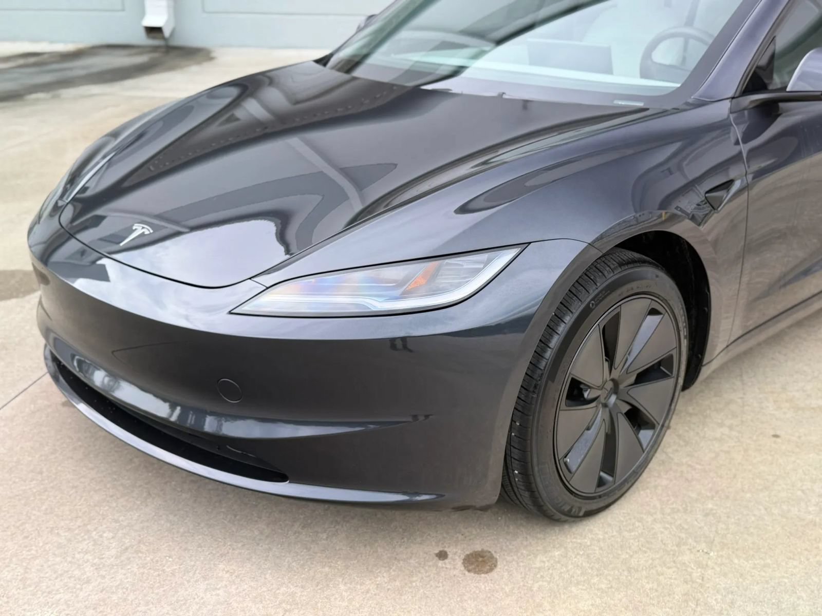 Used 2025 Tesla Model 3 Long Range RWD image 2