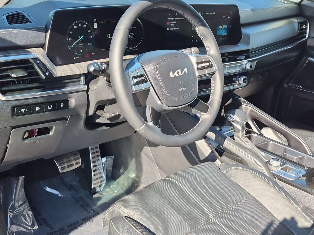 Used 2024 Kia Telluride SX AWD/4WD image 14