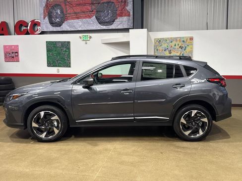 Used 2026 Subaru Crosstrek 2.5i Limited w/ Crosstrek Mirror Package AWD/4WD image 4