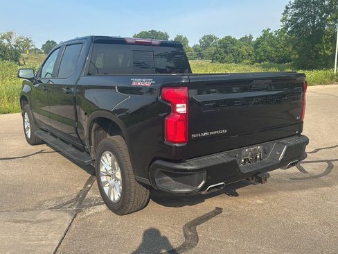 Used 2021 Chevrolet Silverado 1500 LT Trail Boss w/ Convenience Package II AWD/4WD image 3