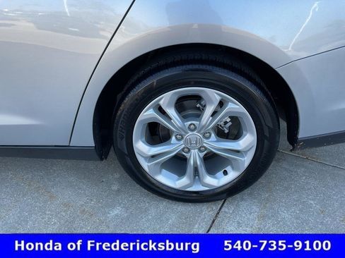 Used 2024 Honda Accord LX image 11
