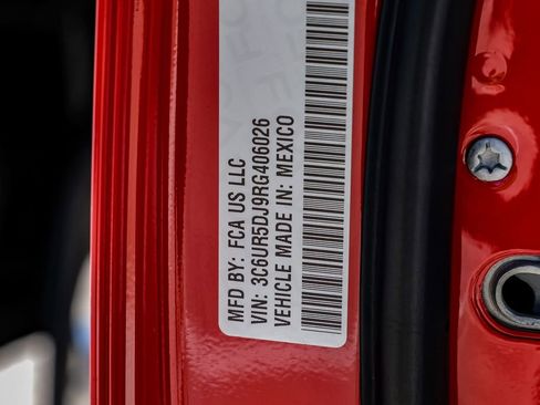 Used 2024 RAM 2500 Big Horn w/ Bed Utility Group image 54