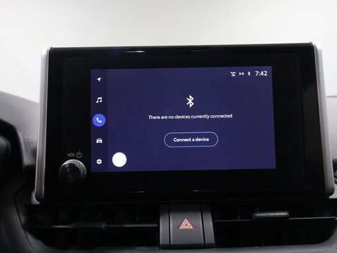 Certified 2024 Toyota RAV4 XLE image 26