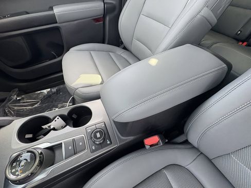 New 2025 Ford Bronco Sport Badlands image 36