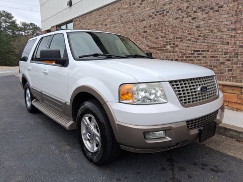 Used 2004 Ford Expedition Eddie Bauer image 28