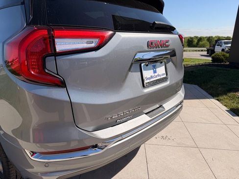 Used 2023 GMC Terrain Denali AWD/4WD image 37