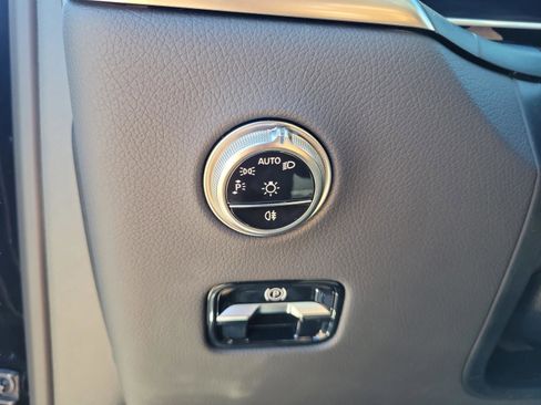 Certified 2026 Mercedes-Benz GLC 300 image 24