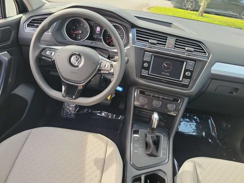 Used 2021 Volkswagen Tiguan S FWD image 26
