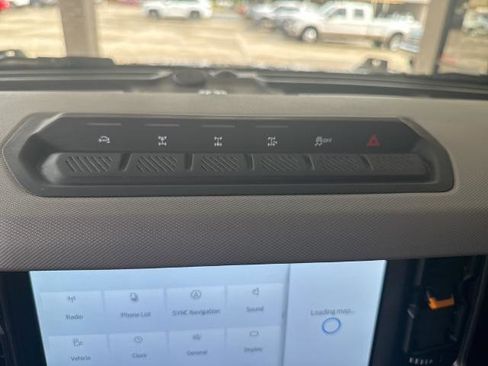 Certified 2022 Ford Bronco Badlands image 11