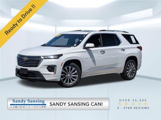 Used 2023 Chevrolet Traverse Premier FWD video 1