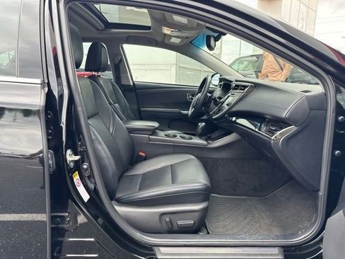Used 2015 Toyota Avalon XLE Touring Sport Edition FWD image 16