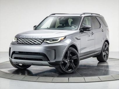 New 2025 Land Rover Discovery S
