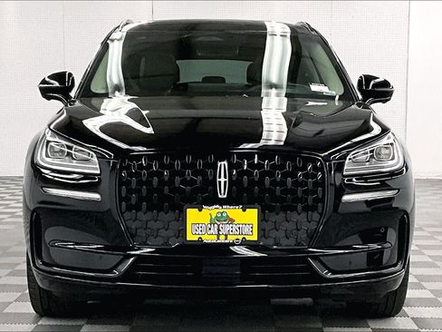 Used 2025 Lincoln Corsair Grand Touring w/ Equipment Group 302A AWD/4WD image 4