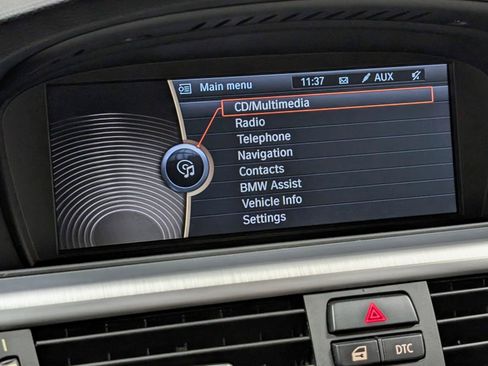 Used 2011 BMW 335i xDrive Sedan AWD/4WD image 34