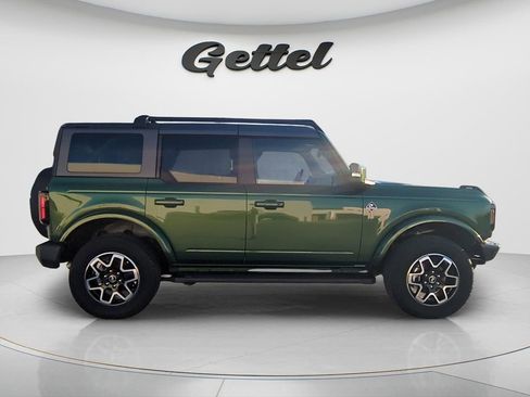 Used 2023 Ford Bronco Outer Banks image 11