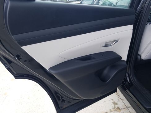 New 2026 Hyundai Tucson SE FWD image 11