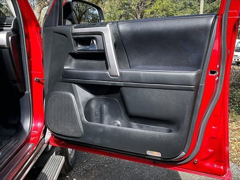 Used 2022 Toyota 4Runner SR5 image 24