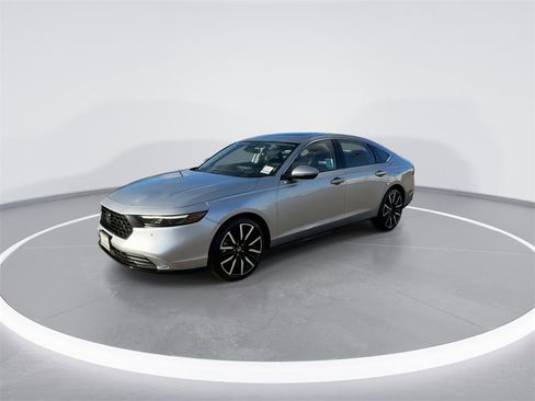 Certified 2024 Honda Accord Touring image 6