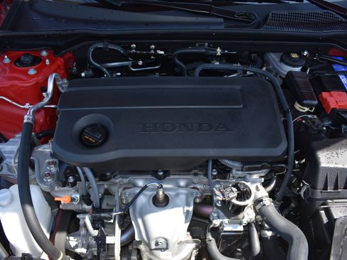 Used 2025 Honda Civic Sport image 26