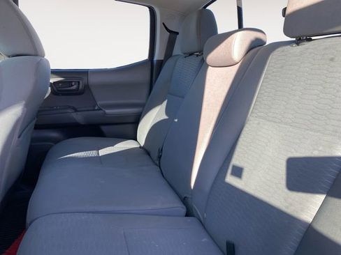 Used 2018 Toyota Tacoma SR w/ SR Convenience Package image 13