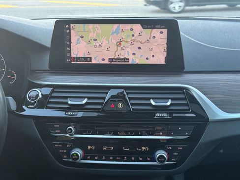 Used 2019 BMW 540i xDrive w/ Executive Package image 22