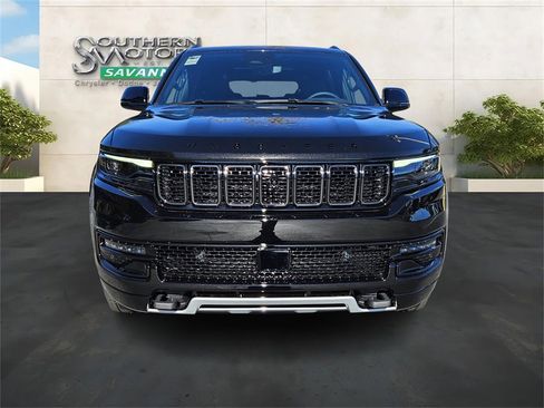 New 2025 Jeep Wagoneer Series II image 8