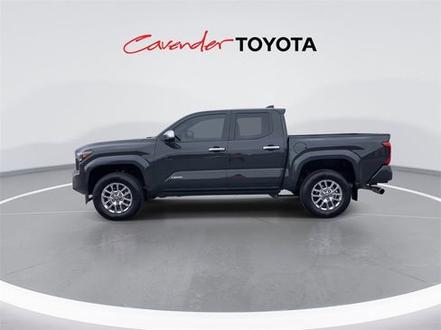 Certified 2025 Toyota Tacoma Limited image 5