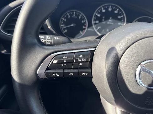 Used 2025 MAZDA MAZDA3 s image 34