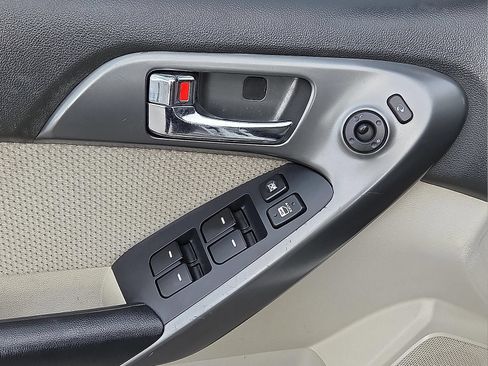 Used 2013 Kia Forte EX FWD image 13