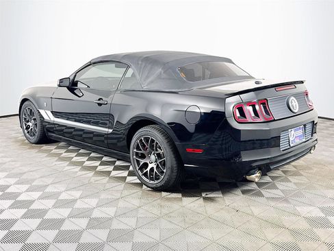 Used 2014 Ford Mustang Premium image 5
