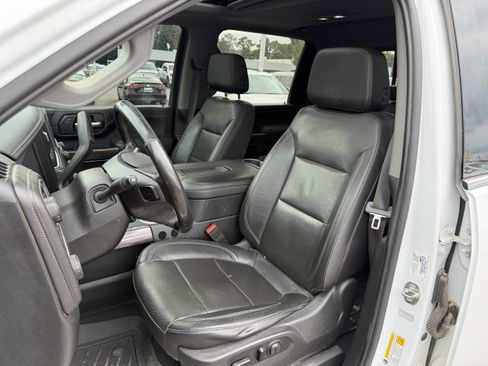 Used 2020 Chevrolet Silverado 2500 LTZ w/ LTZ Premium Package AWD/4WD image 12