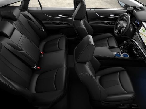 New 2026 Toyota Mirai XLE image 23