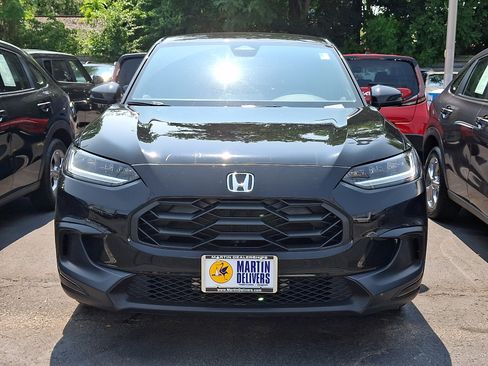 Used 2024 Honda HR-V Sport image 2