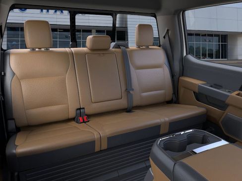 New 2026 Ford F250 Lariat w/ Lariat Ultimate Package image 11