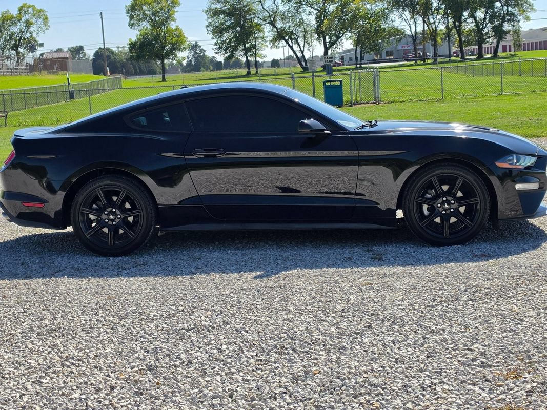 Used 2019 Ford Mustang Coupe w/ Ford Safe & Smart Package RWD image 5