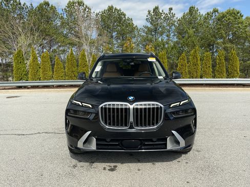 Used 2024 BMW X7 xDrive40i w/ Executive Package image 13