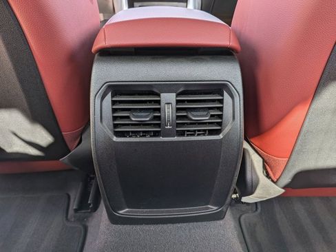 Used 2025 BMW M240i Coupe image 19