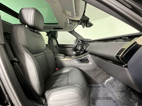 Certified 2024 Land Rover Range Rover Sport SE AWD/4WD image 20