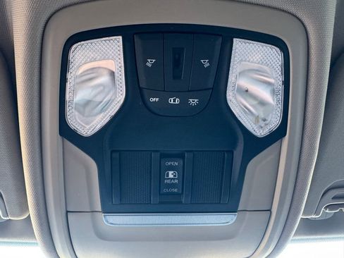 Used 2020 RAM 1500 Big Horn AWD/4WD image 27