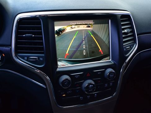Used 2015 Jeep Grand Cherokee Limited RWD image 40