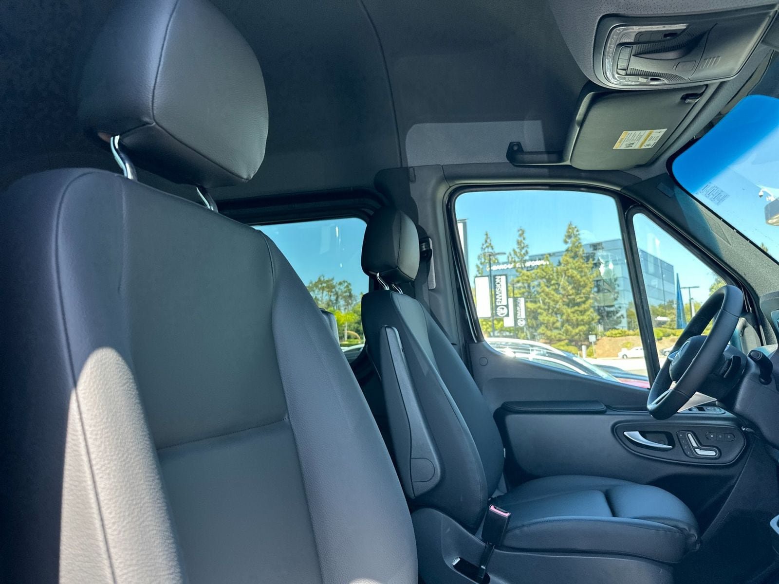 New 2026 Mercedes-Benz Sprinter 2500 image 17