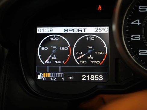 Used 2010 Ferrari California RWD image 44