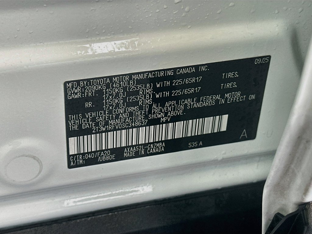Used 2025 Toyota RAV4 XLE w/ Convenience Package FWD image 31