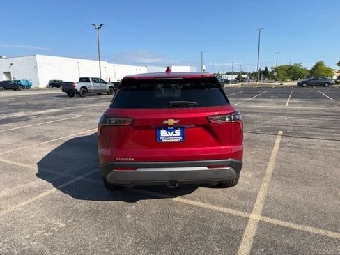 New 2027 Chevrolet Equinox LT w/ LPO, Floor Liner Package FWD image 6