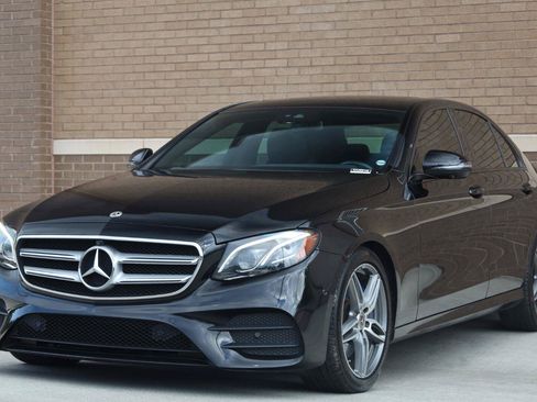 Used 2019 Mercedes-Benz E 300 image 7