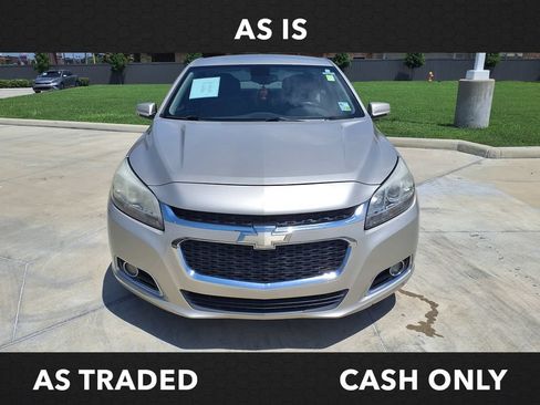 Used 2014 Chevrolet Malibu LT FWD image 2