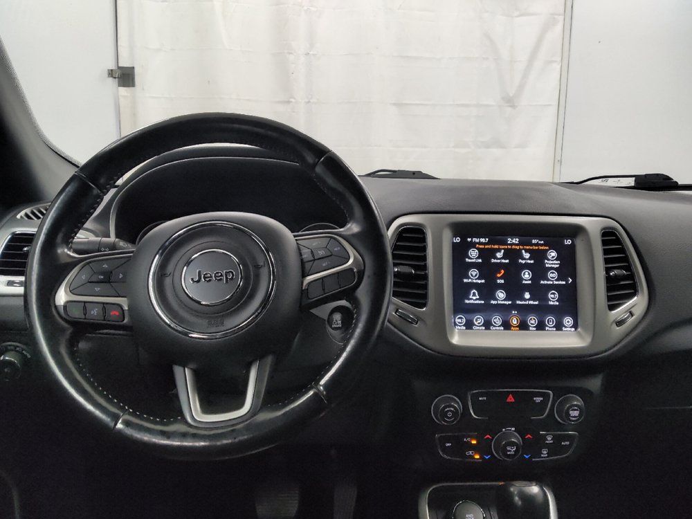 Used 2021 Jeep Compass Latitude w/ Sun and Sound Group AWD/4WD image 22