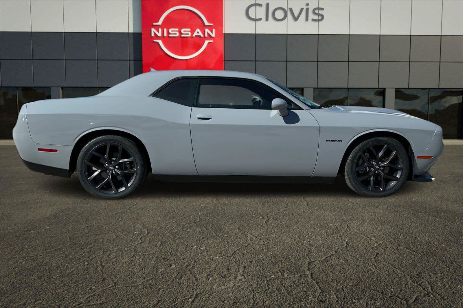 Used 2021 Dodge Challenger R/T w/ Blacktop Package RWD image 9