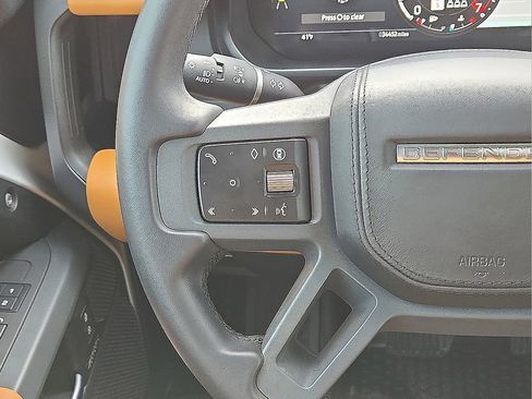Used 2024 Land Rover Defender 110 X-Dynamic SE image 19