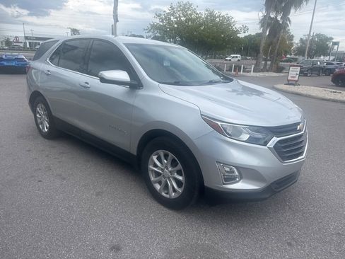 Used 2019 Chevrolet Equinox LT image 1